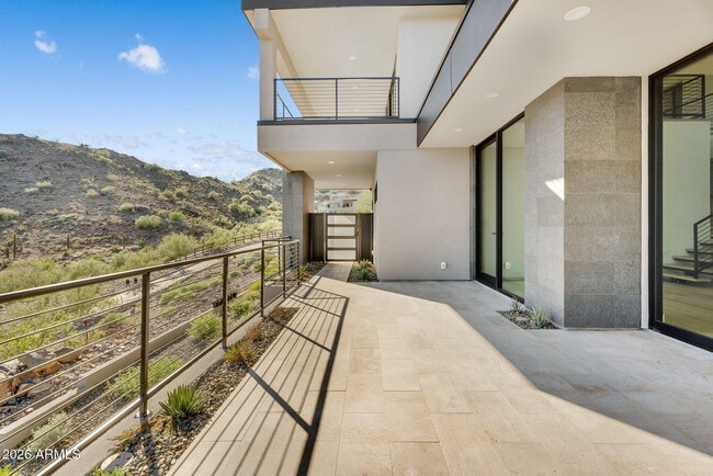 Building Photo - 6975 North 39th Pl