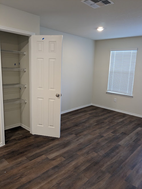 Pantry and Dining - 6826 Turnpike