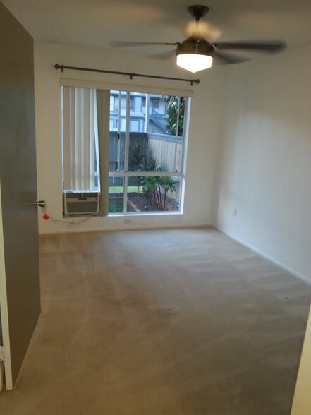 Building Photo - 91-257 Hanapouli Cir