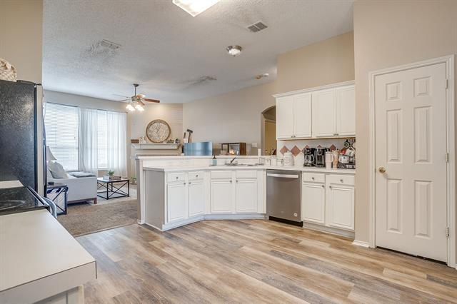 Building Photo - 8136 Zion Trail