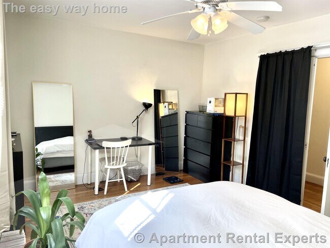 Building Photo - 11 Ellery St