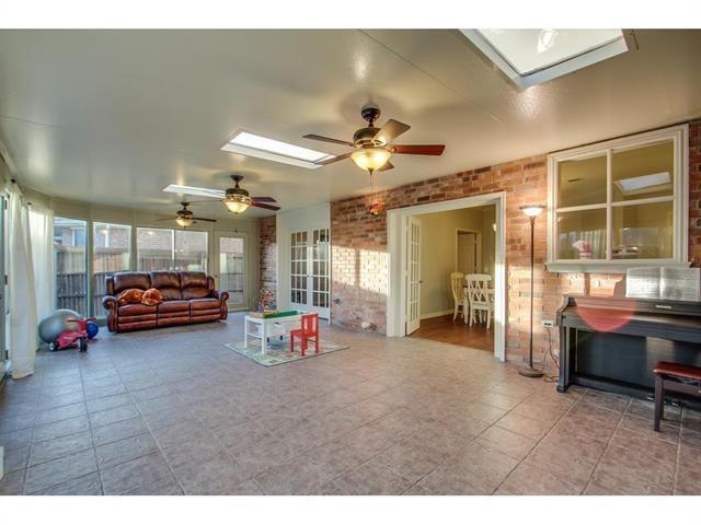 Building Photo - 3932 Sunflower Ln