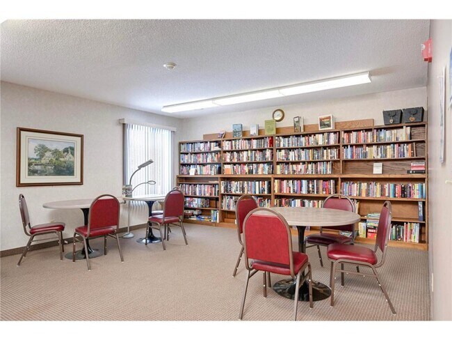 Building Photo - 7500 Cahill Rd