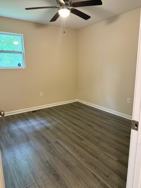 Building Photo - 212 Flynt St