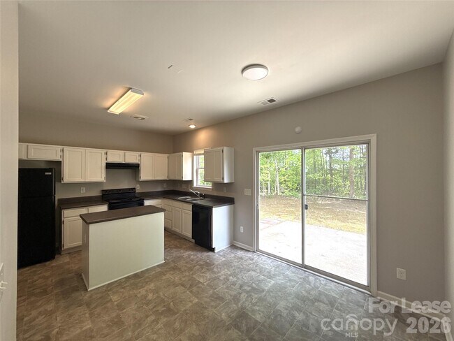 Building Photo - 1207 Joannas Ct