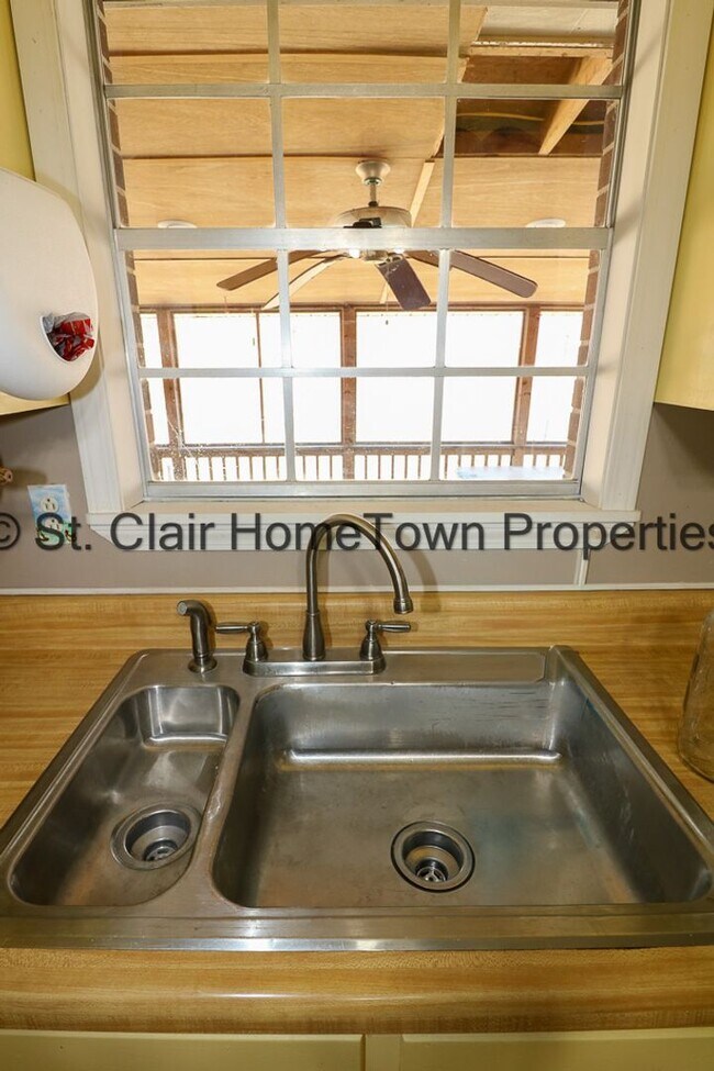 Building Photo - Ragland Rental