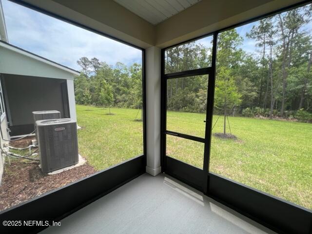 Building Photo - 268 Pasadena Dr