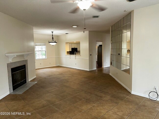 Building Photo - 6160 Chambore Ct