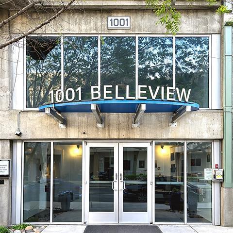 Building Photo - 1001 Belleview St