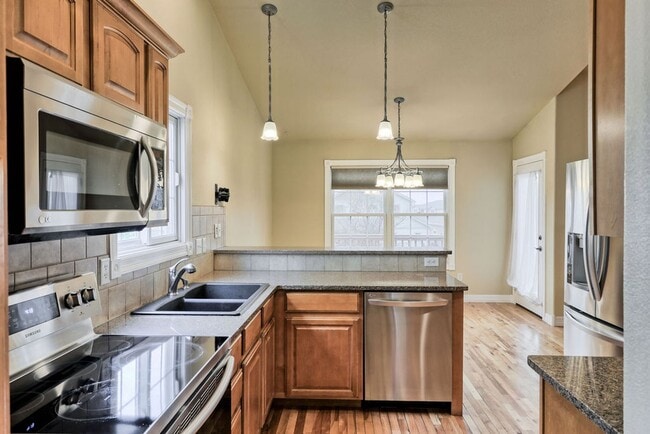 Building Photo - 4 Bedroom 3 Bath Ranch in Greeley