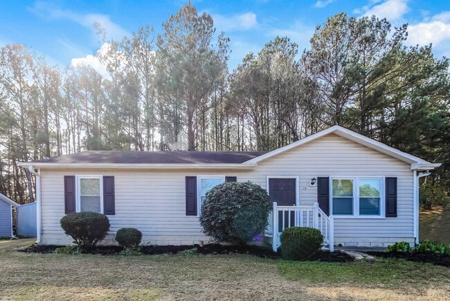 Building Photo - 13 Habersham Cir NE