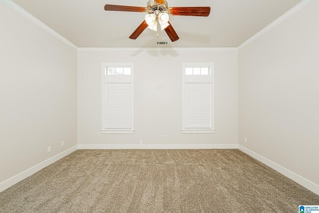 Building Photo - 4601 Nicholas Dr