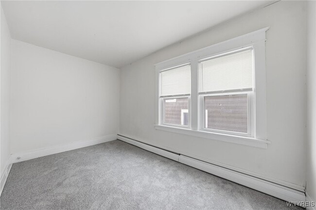 Building Photo - 691 Columbus Pkwy