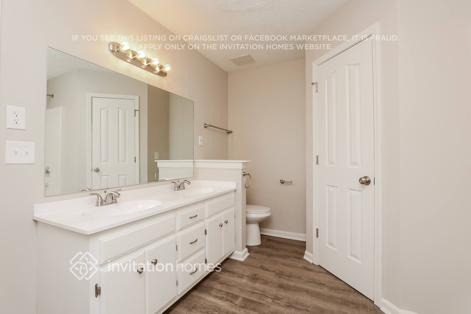 Building Photo - 2922 Weybridge Dr