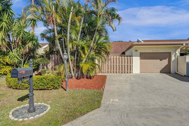 Building Photo - 21760 Contado Rd