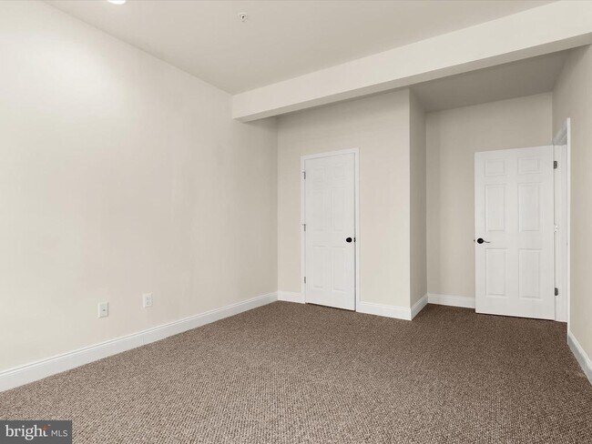 Building Photo - 7761 Crystal Brook Way