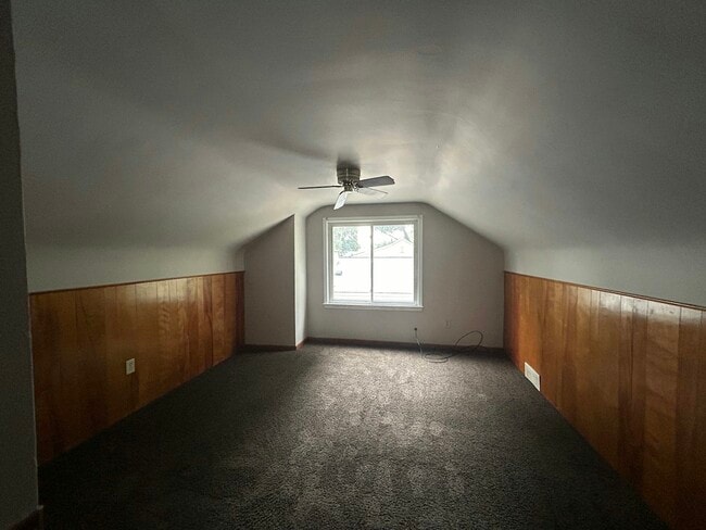 Building Photo - 20501 Wakenden St