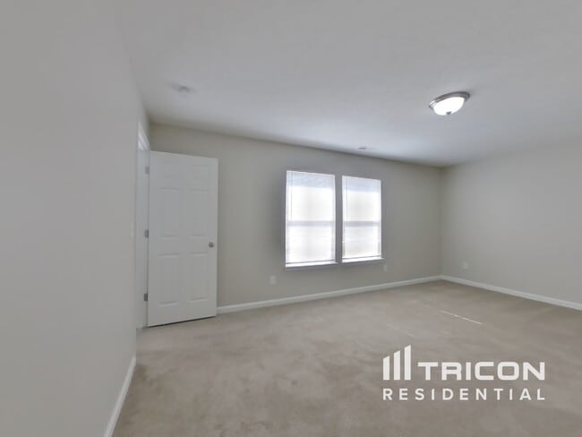 Building Photo - 2512 Calabash Dr