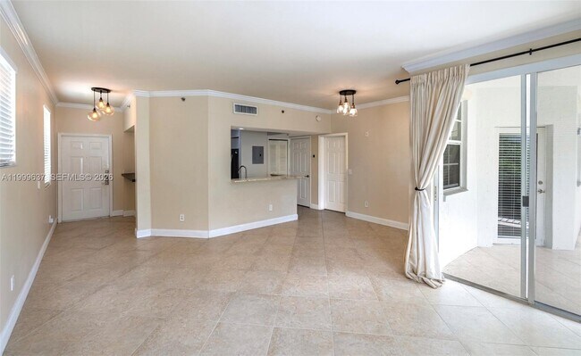 Building Photo - 3255 NE 184th St