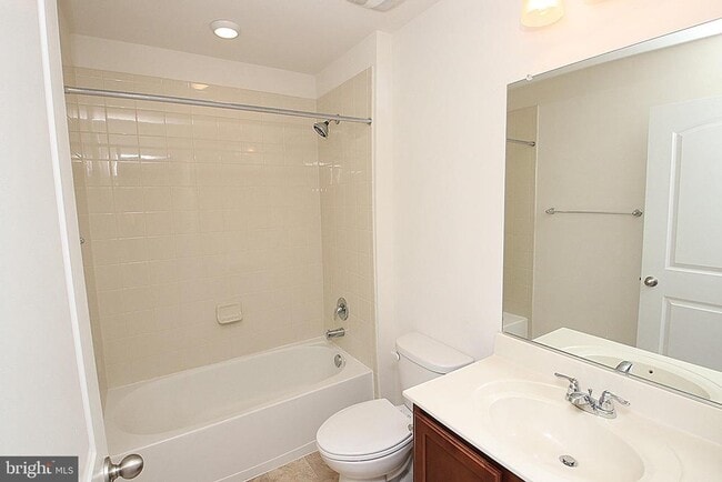 Building Photo - 185 Magellan Dr