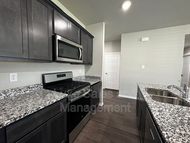 Building Photo - 12541 NW 139th St