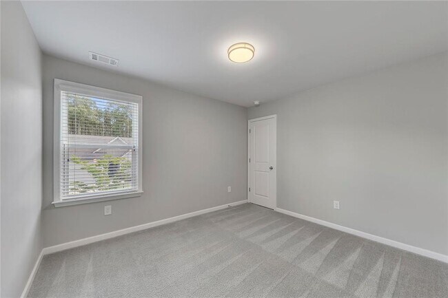 Building Photo - 522 Evans Ln