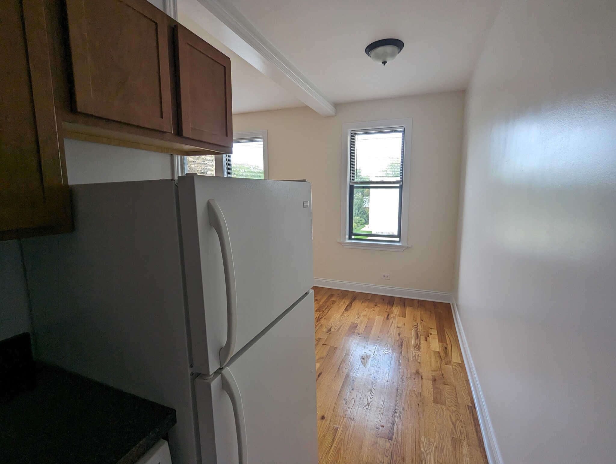 Building Photo - 338 Tudor Ct