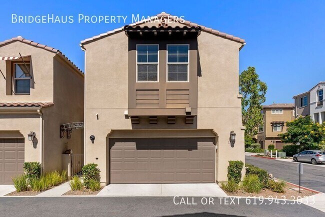 Building Photo - 1212 Via Lucero