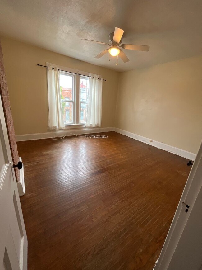 Building Photo - 221-223 E Whittier Street