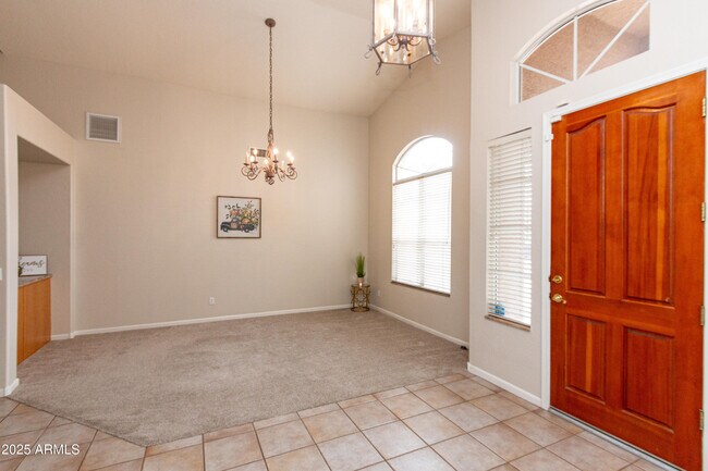 Building Photo - 6321 W Linda Ln