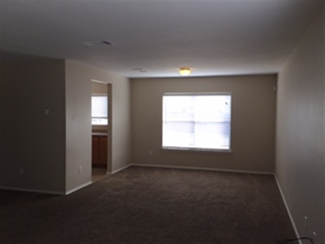 Building Photo - 3225 Elizabeth Anne Ln