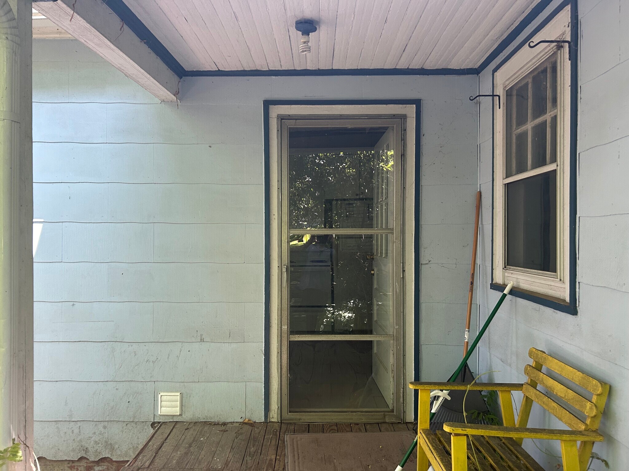 Building Photo - 11 Springdale Ct