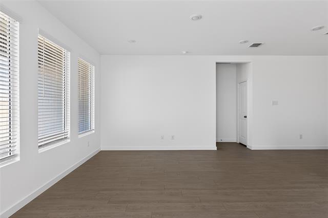 Building Photo - 9413 Suttonridge Dr