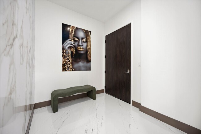 Building Photo - 1711 Allen Pkwy