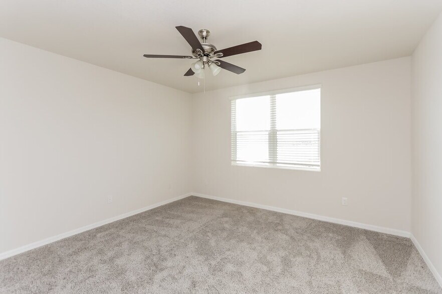 Building Photo - 10209 Daybreak Glen