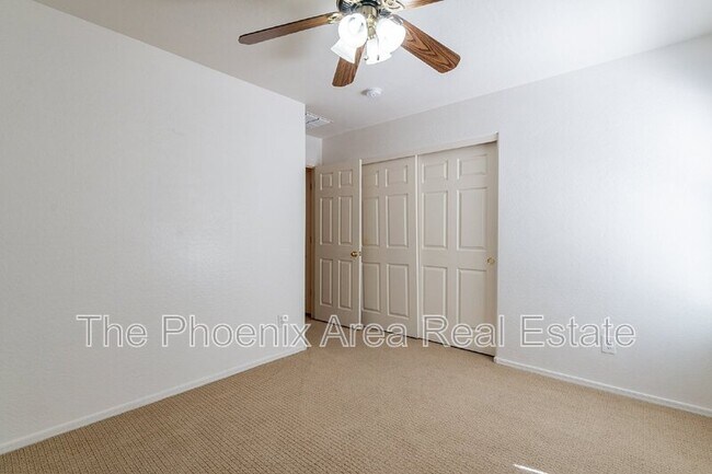 Building Photo - 3049 W Silver Creek Dr