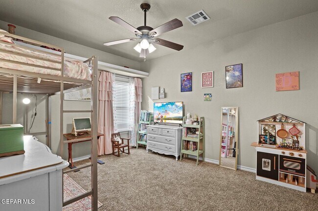 Building Photo - 14125 Rainbow Point Dr