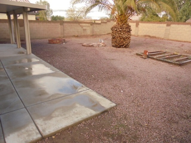 Building Photo - 14916 W Watson Cir