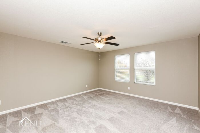 Building Photo - 13320 Wysong Dr