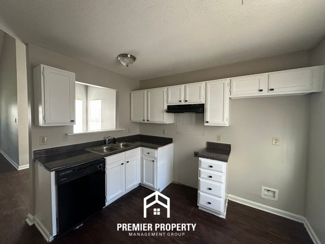 Building Photo - 8080 German Creek Dr