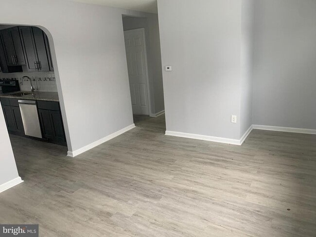 Building Photo - 18 Armor Ct