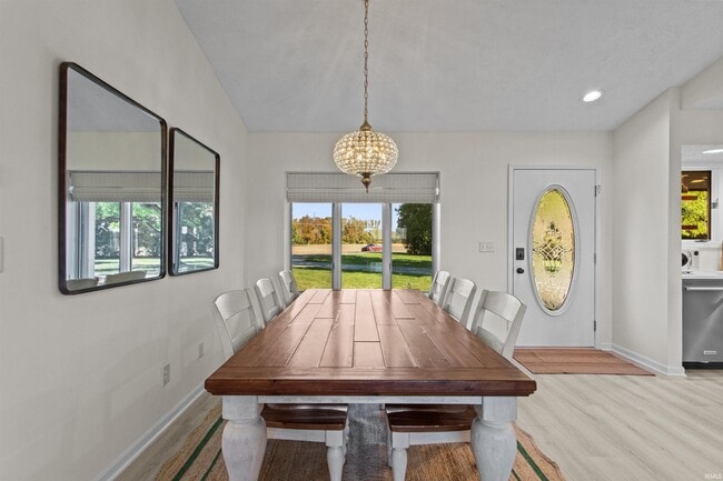 Building Photo - 2083 W 425 N