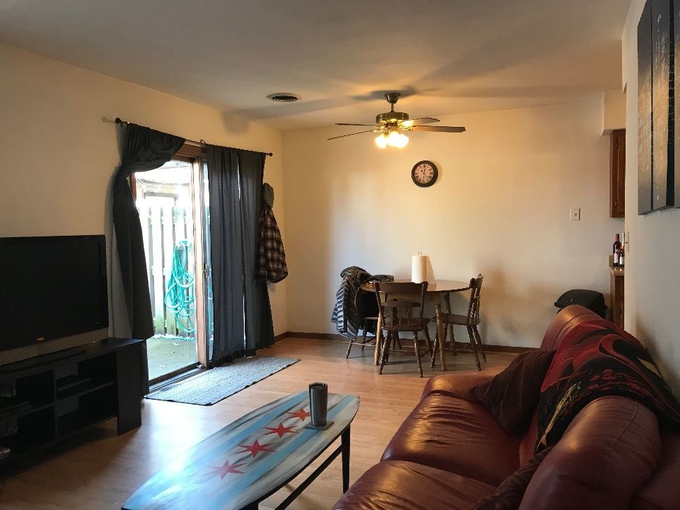 Dining area - 2738 Dartmouth Dr