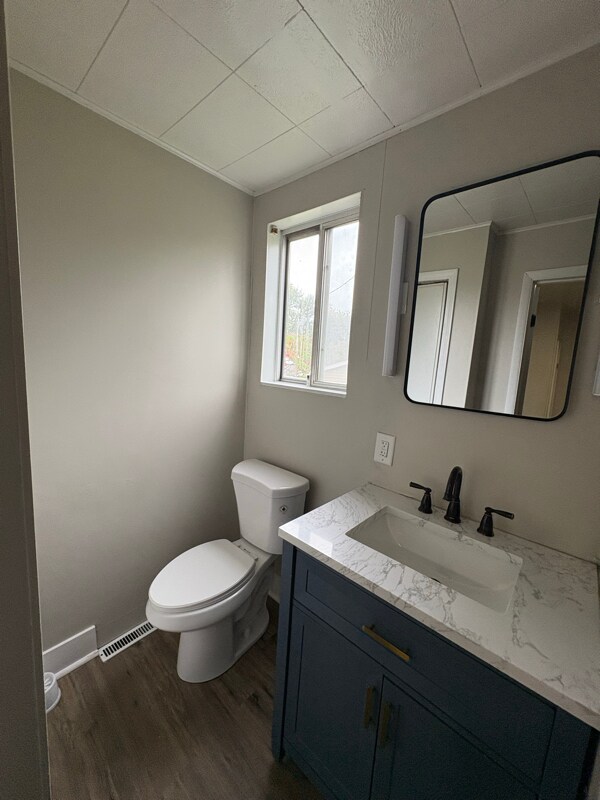 Building Photo - 208 Penn Ave