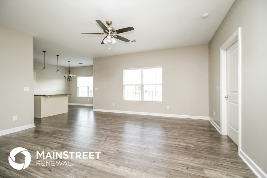 Building Photo - 4834 Beryl Dr