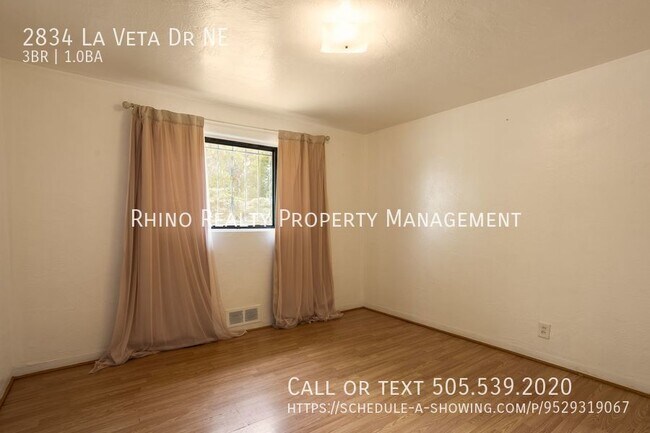 Building Photo - 2834 La Veta Dr