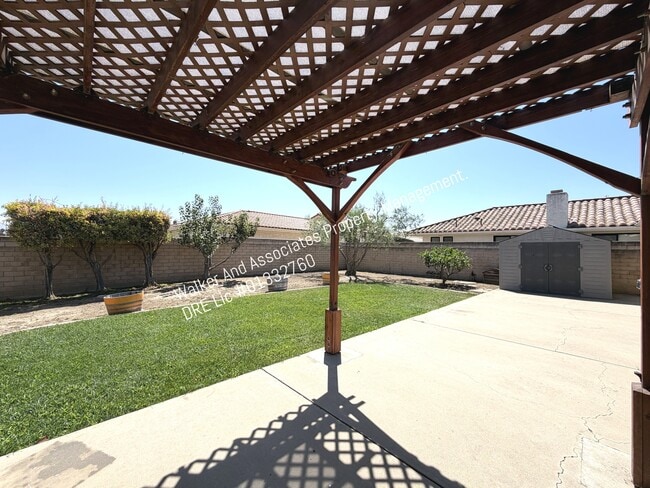 Building Photo - 622 Farrell Dr