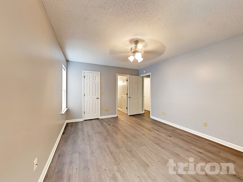 Building Photo - 233 Barger Cir