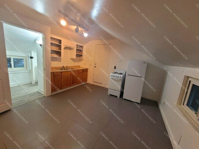 Building Photo - 1411 Bliss St