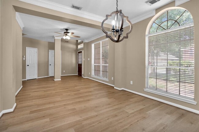 Building Photo - 20931 Deauville Dr